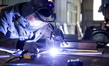 ���˵纸��ѵ